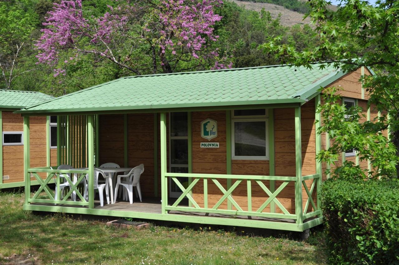 Camping Calme Et Nature Iserand Vion  ภายนอก รูปภาพ